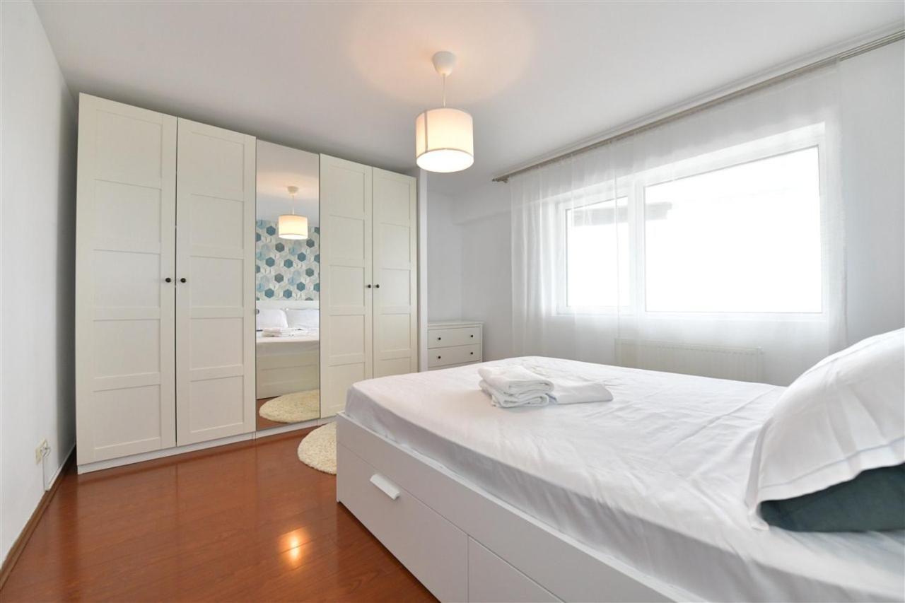 Apartament Lux 1 Mai Pod Bucarest Esterno foto